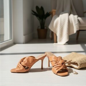 NEW Carvela London Camel Leather Knotted Stiletto Mules